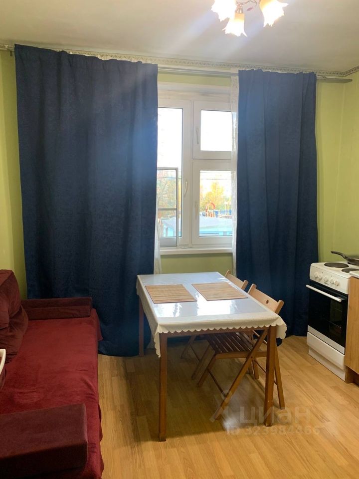 Аренда 1-комн квартиры на вторичном рынке Химки, улица Горшина, 9к2