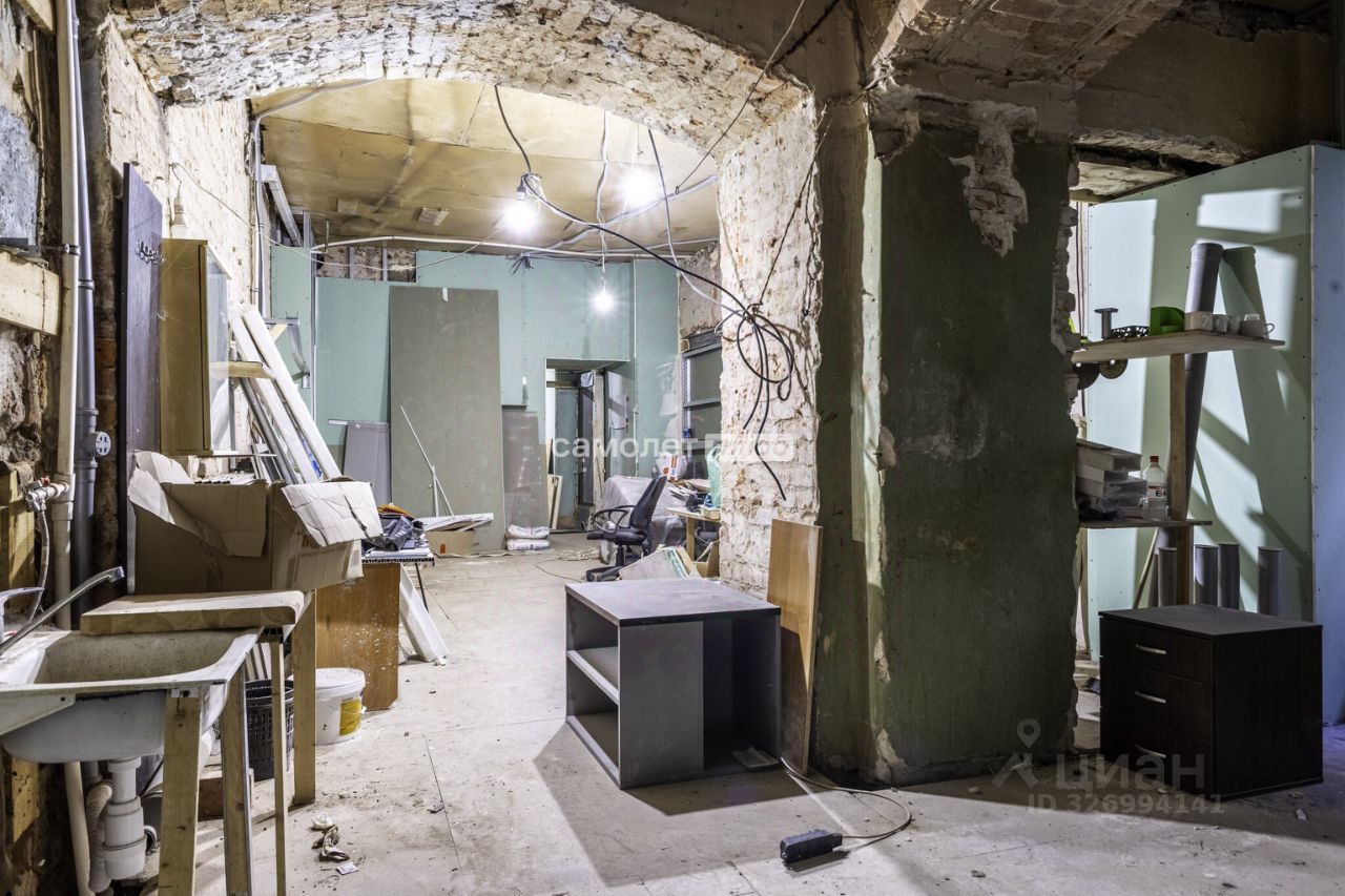 Продажа студии улица Марата,  д. 30