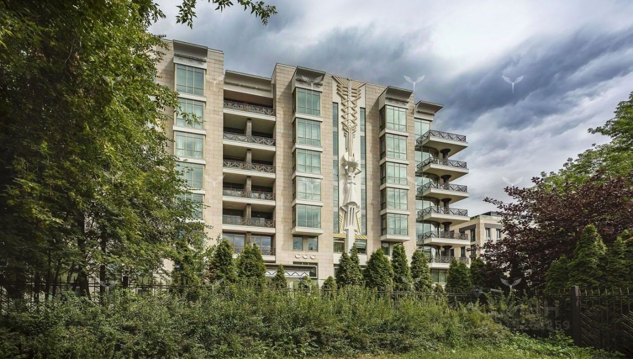 Продажа 6-комн квартиры на вторичном рынке Гранатный переулок, 8С4