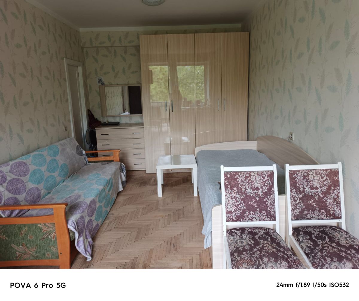 Продажа 2-комн квартиры на вторичном рынке бульвар Генерала Карбышева, 4