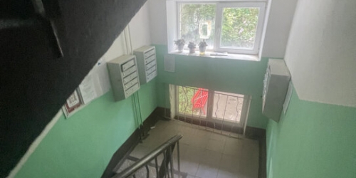 2-комн квартира ул Адмирала Макарова,  д. 35