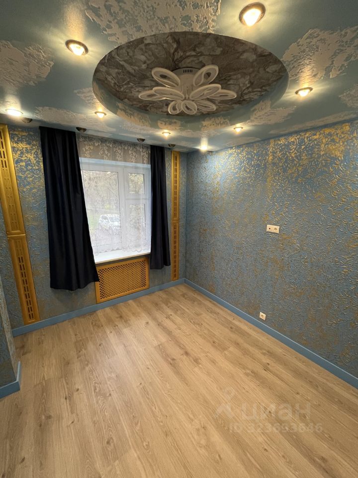 Продажа 3-комн квартиры на вторичном рынке Апрелевка, улица Комсомольская, 5