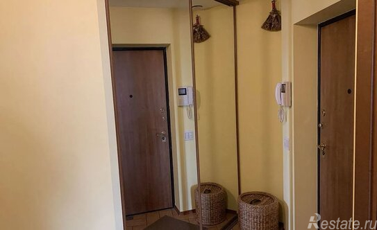 Аренда 3-комн квартиры на вторичном рынке Дубровская 1-я ул,  д. 8/12