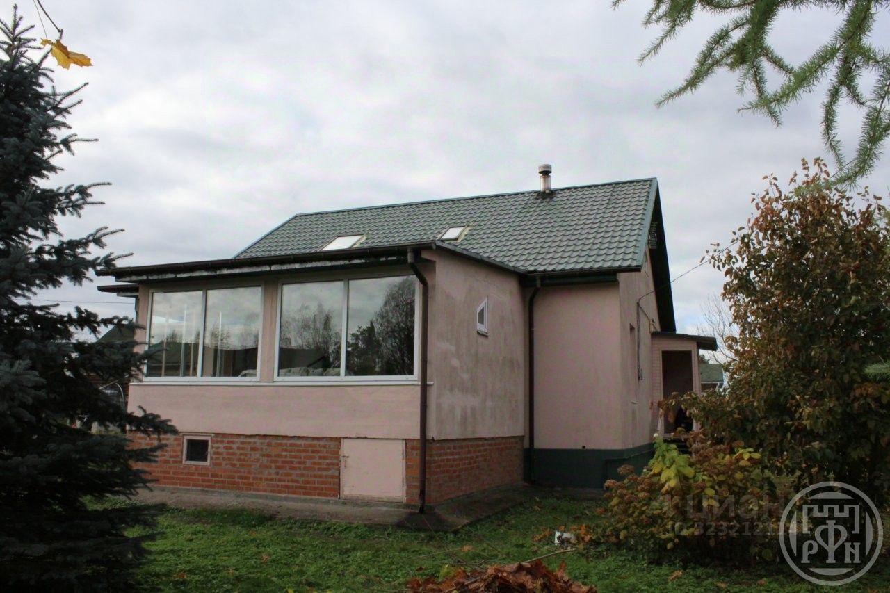 Продажа дома д. Пеники, улица Центральная, 2