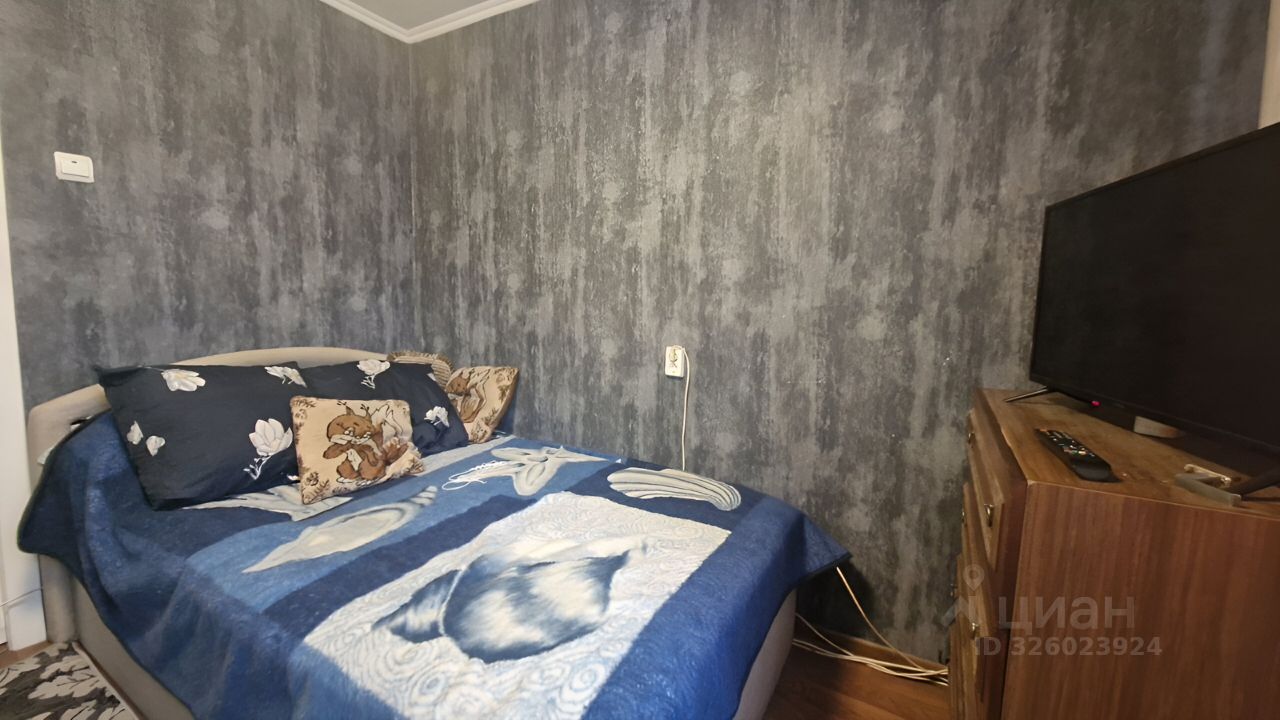 Продажа 3-комн квартиры на вторичном рынке улица Демьяна Бедного, 30к6