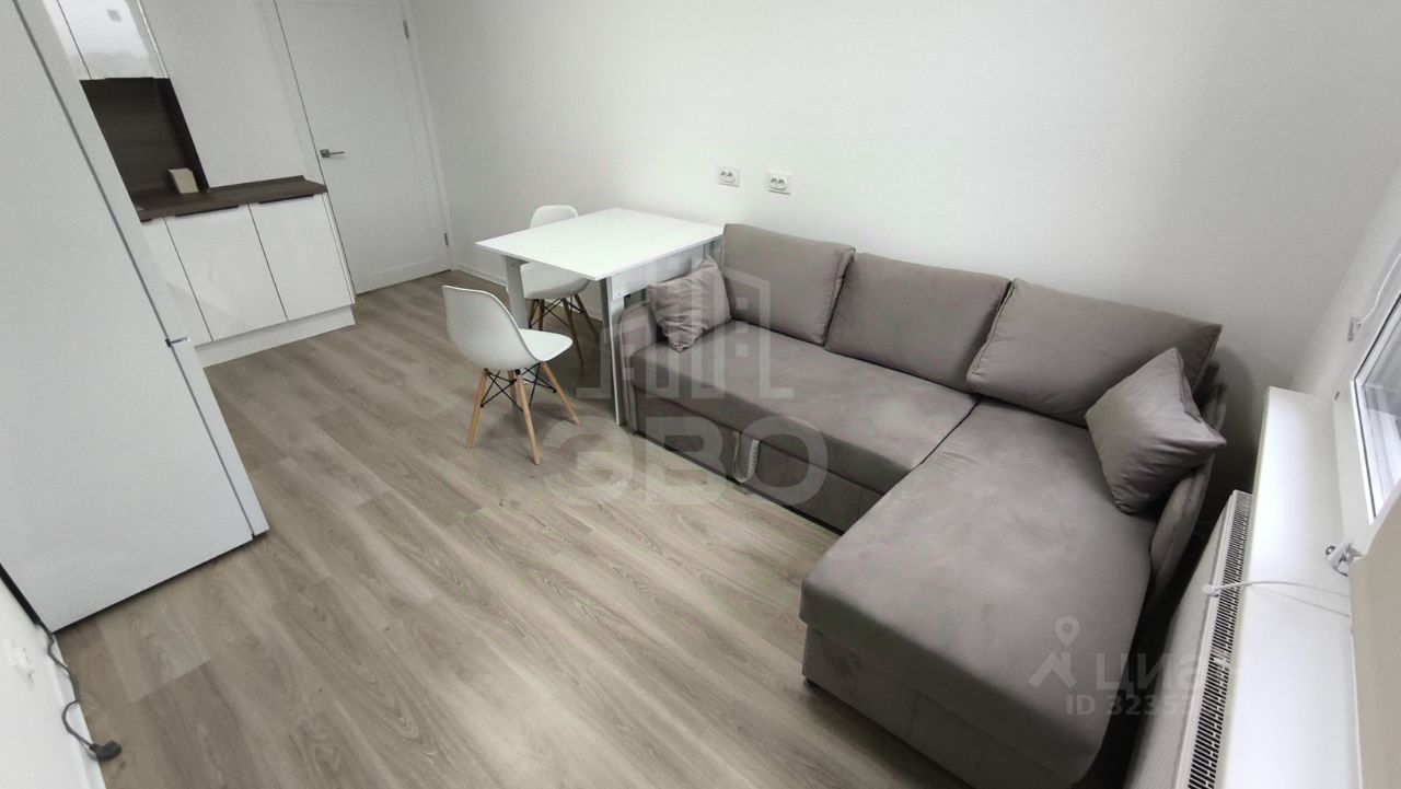 Аренда 2-комн квартиры на вторичном рынке улица Пахомовская, 14к2