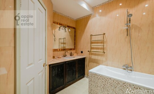 Аренда 2-комн квартиры на вторичном рынке Мерзляковский переулок,  д. 10