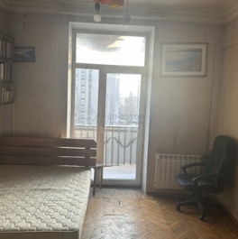 Продажа 3-комн квартиры на вторичном рынке улица Трофимова