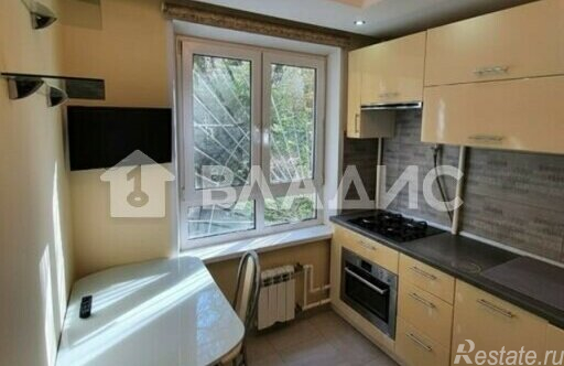 Продажа 1-комн квартиры на вторичном рынке улица Генерала Тюленева,  д. 35