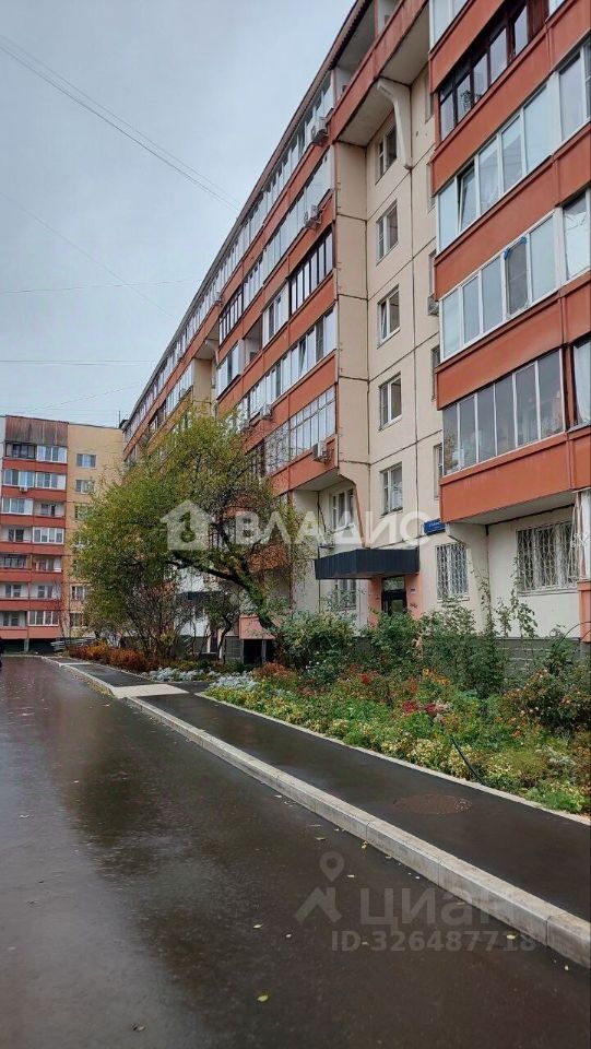 Продажа 2-комн квартиры на вторичном рынке Суздальская улица, 8К2