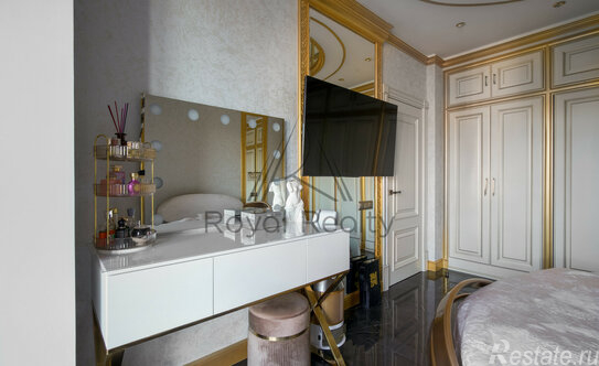 Продажа 1-комн квартиры на вторичном рынке Героев пр-кт,  д. 30,  к. 1