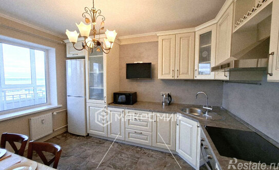 Продажа 3-комн квартиры на вторичном рынке Новогорелово, б-р Десантника Вадима Чугунова,  д. 10/6