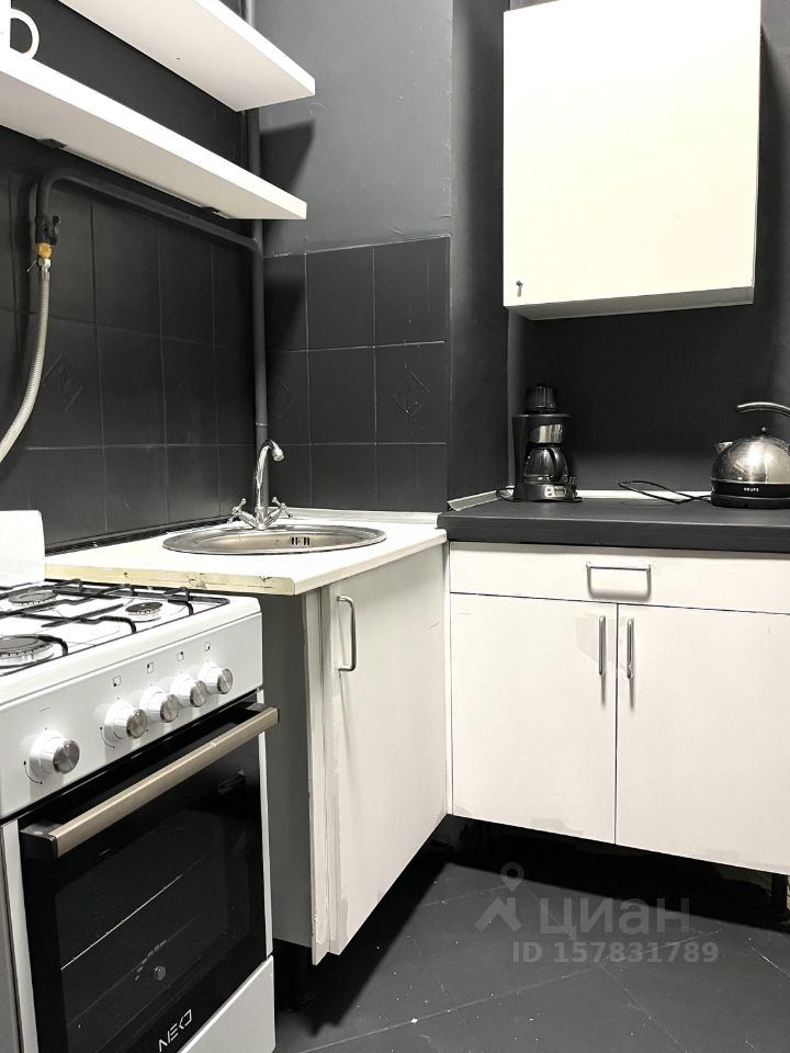 Аренда 2-комн квартиры на вторичном рынке Бережковская набережная, 12