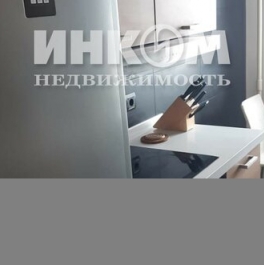 Продажа 2-комн квартиры на вторичном рынке Панферова ул,  д. 11