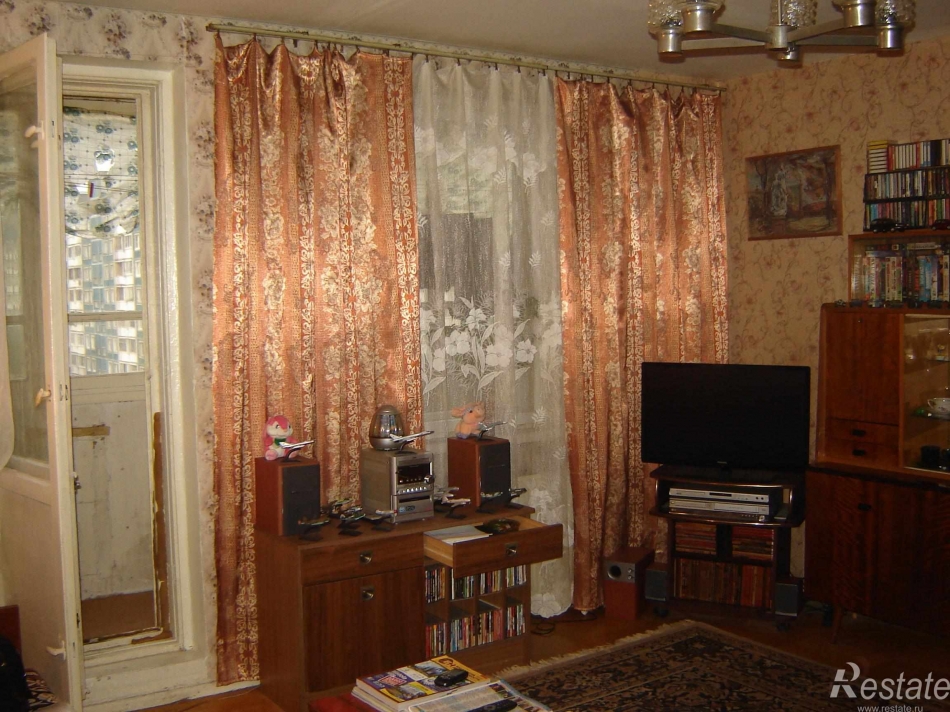 Продажа комнаты Тверская ул, Колпино г ,  д. 54