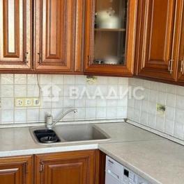 Продажа 2-комн квартиры на вторичном рынке Краснолиманская улица