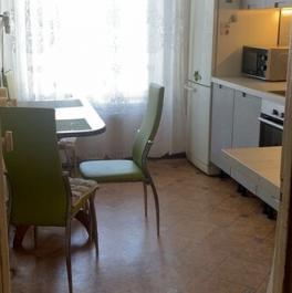 Продажа 3-комн квартиры на вторичном рынке Елецкая улица,  д. 33