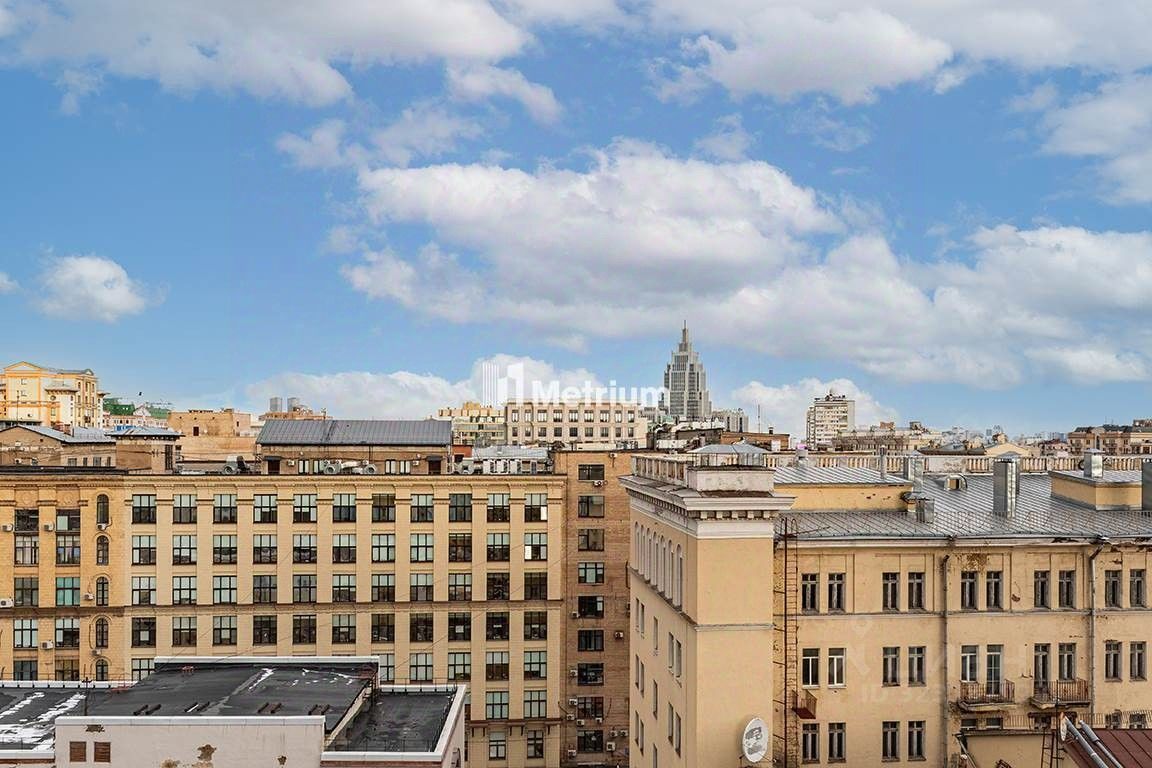 Продажа 3-комн квартиры на вторичном рынке Большая Садовая улица, 5к2