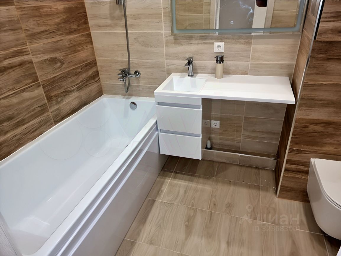 Продажа 1-комн квартиры на вторичном рынке Сходня мкр, улица Микояна, 23к2