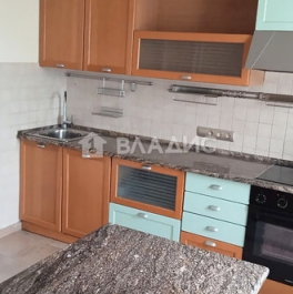 Продажа 3-комн квартиры на вторичном рынке Новопетровская улица,  д. 3