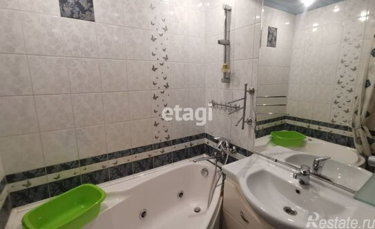 Продажа 2-комн квартиры на вторичном рынке ул Хасанская,  д. 22,  к. 1