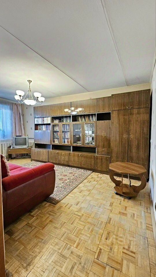Продажа 2-комн квартиры на вторичном рынке Электросталь, Западная улица, 24