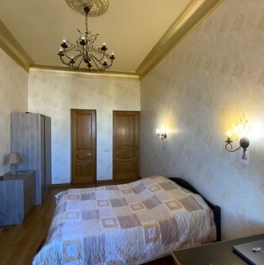 Продажа 4-комн квартиры на вторичном рынке улица Блохина,  д. 23