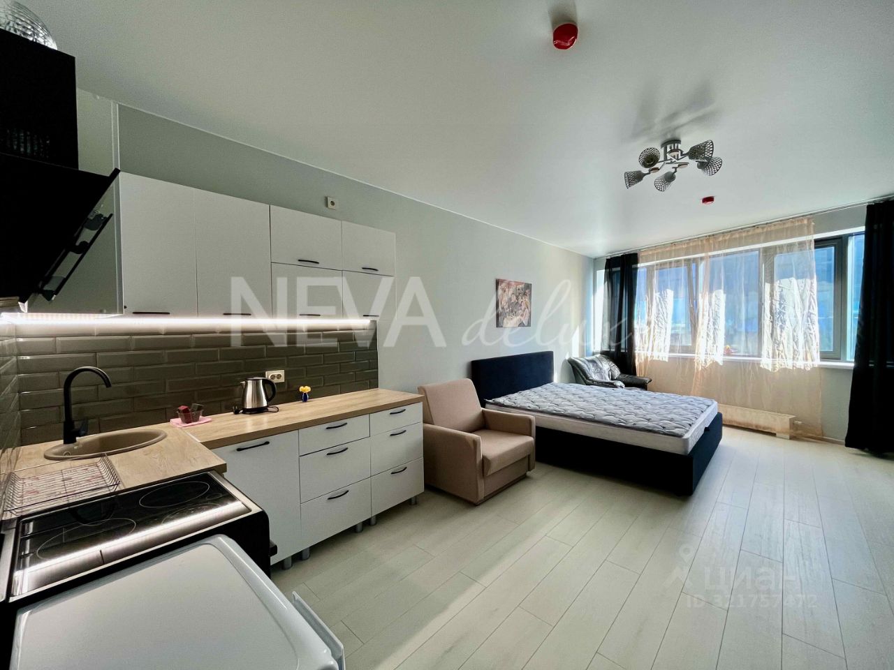 Аренда студии проспект Средний Васильевского острова, 87к3