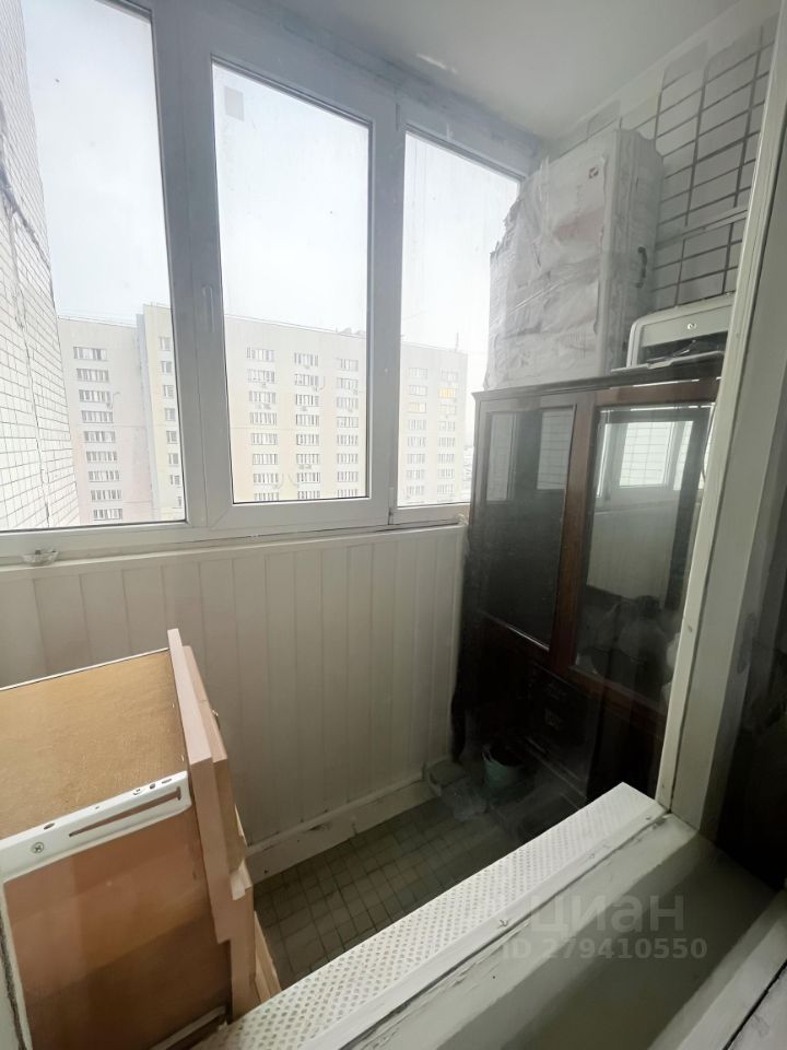 Продажа 3-комн квартиры на вторичном рынке улица Полбина, 52