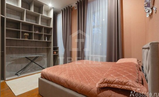 Продажа 3-комн квартиры на вторичном рынке Приморский пр-кт,  д. 22