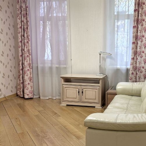 2-комн квартира Кирочная улица, 44Б