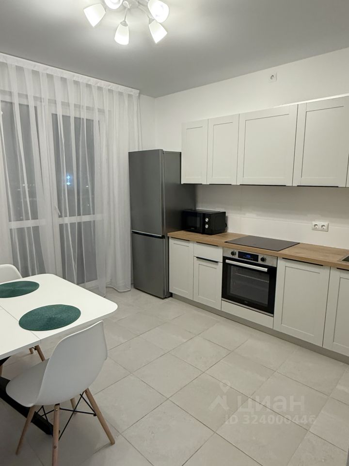 Аренда 1-комн квартиры на вторичном рынке Амурская улица, 1к1