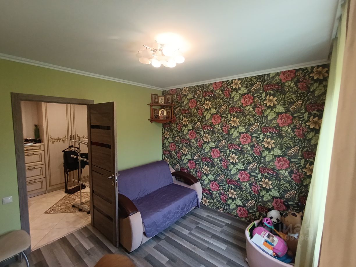 Продажа 3-комн квартиры на вторичном рынке Раменское, улица Чугунова, 24