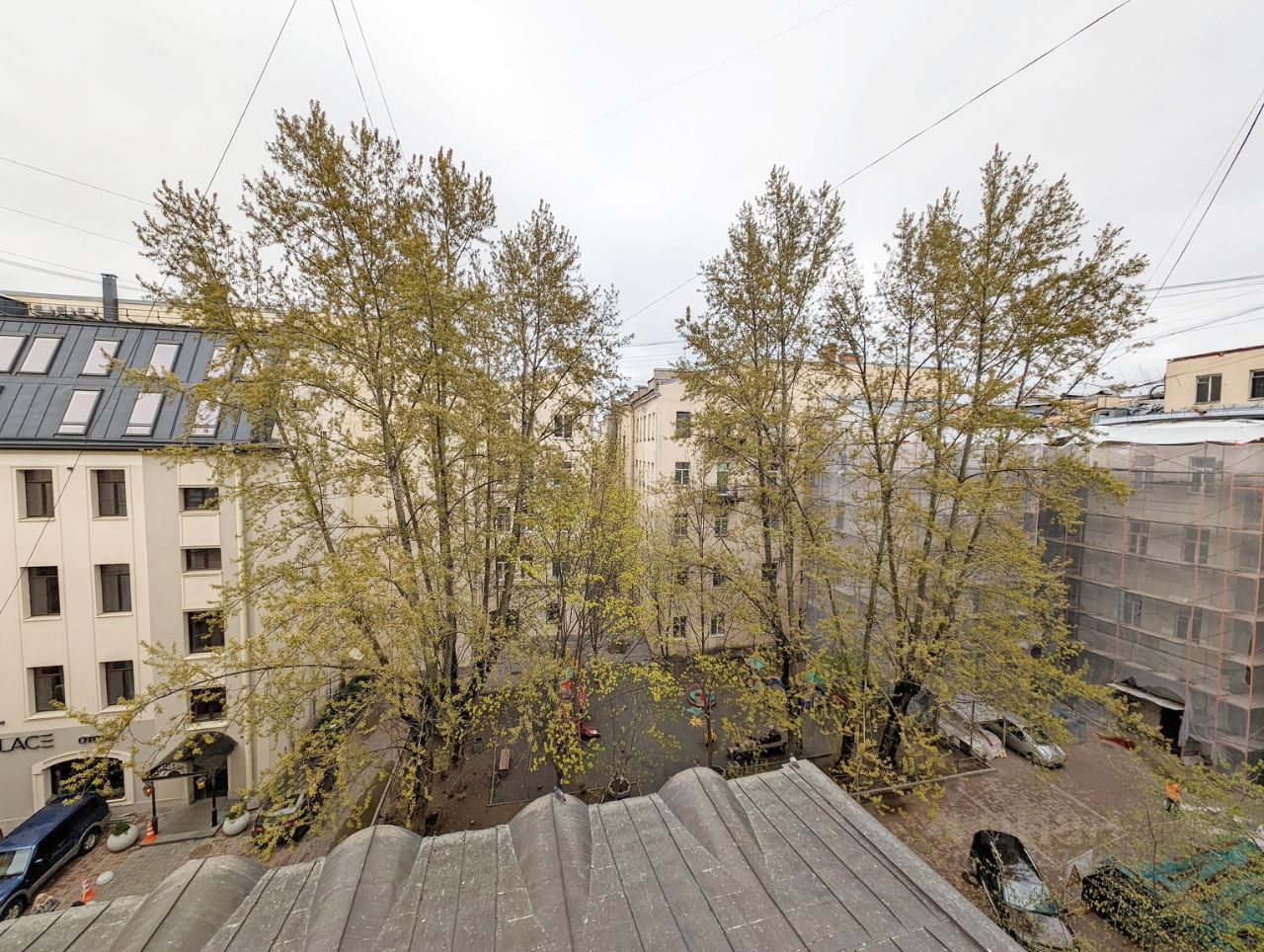 Продажа 3-комн квартиры на вторичном рынке Невский проспект, 105