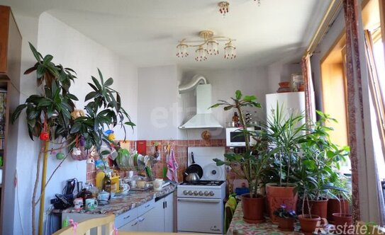 Продажа 2-комн квартиры на вторичном рынке Художников пр-кт,  д. 30,  к. 1