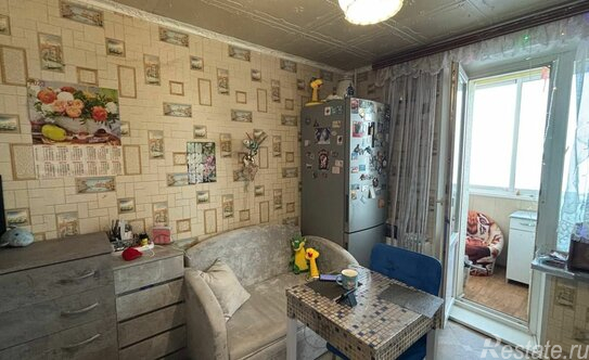 Продажа 2-комн квартиры на вторичном рынке ул Маршала Захарова,  д. 13