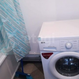 Продажа 1-комн квартиры на вторичном рынке Мурино г, Воронцовский б-р,  д. 5,  к. 2