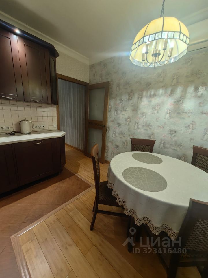 Аренда 2-комн квартиры на вторичном рынке Челобитьевское шоссе, 14к3