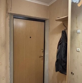 Продажа 2-комн квартиры на вторичном рынке Панферова ул,  д. 3