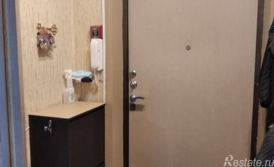 Продажа 1-комн квартиры на вторичном рынке ул Рождественская,  д. 8