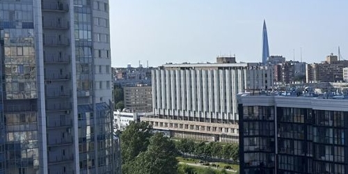 2-комн квартира улица Беринга, 23к2