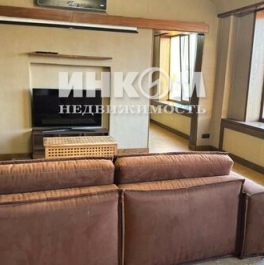 Продажа 2-комн квартиры на вторичном рынке ВНИИССОК п, Михаила Кутузова ул,  д. 7