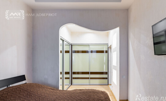 Продажа 2-комн квартиры на вторичном рынке Софийская улица,  д. 37 к2