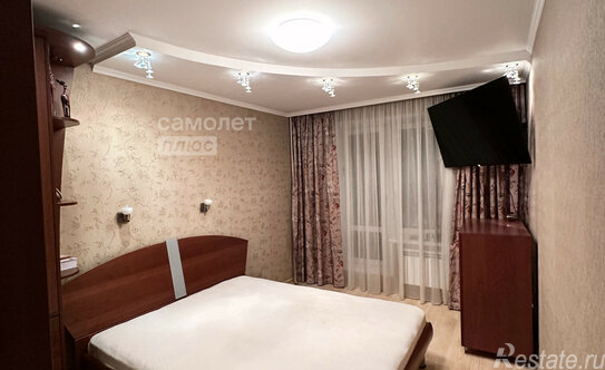 Продажа 3-комн квартиры на вторичном рынке ул Маршала Захарова,  д. 23