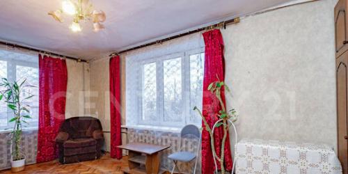 2-комн квартира Петергоф г, Санкт-Петербургский пр-кт,  д. 52