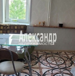 Продажа 1-комн квартиры на вторичном рынке улица Ворошилова,  д. 1