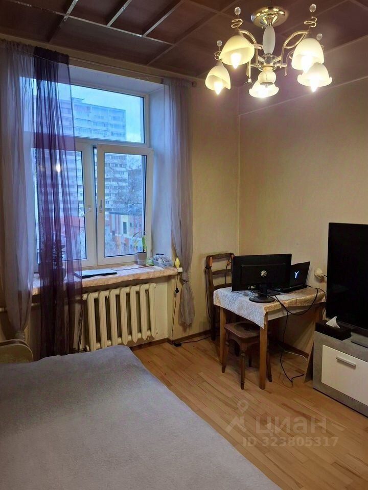 Продажа 3-комн квартиры на вторичном рынке улица Расковой, 22А