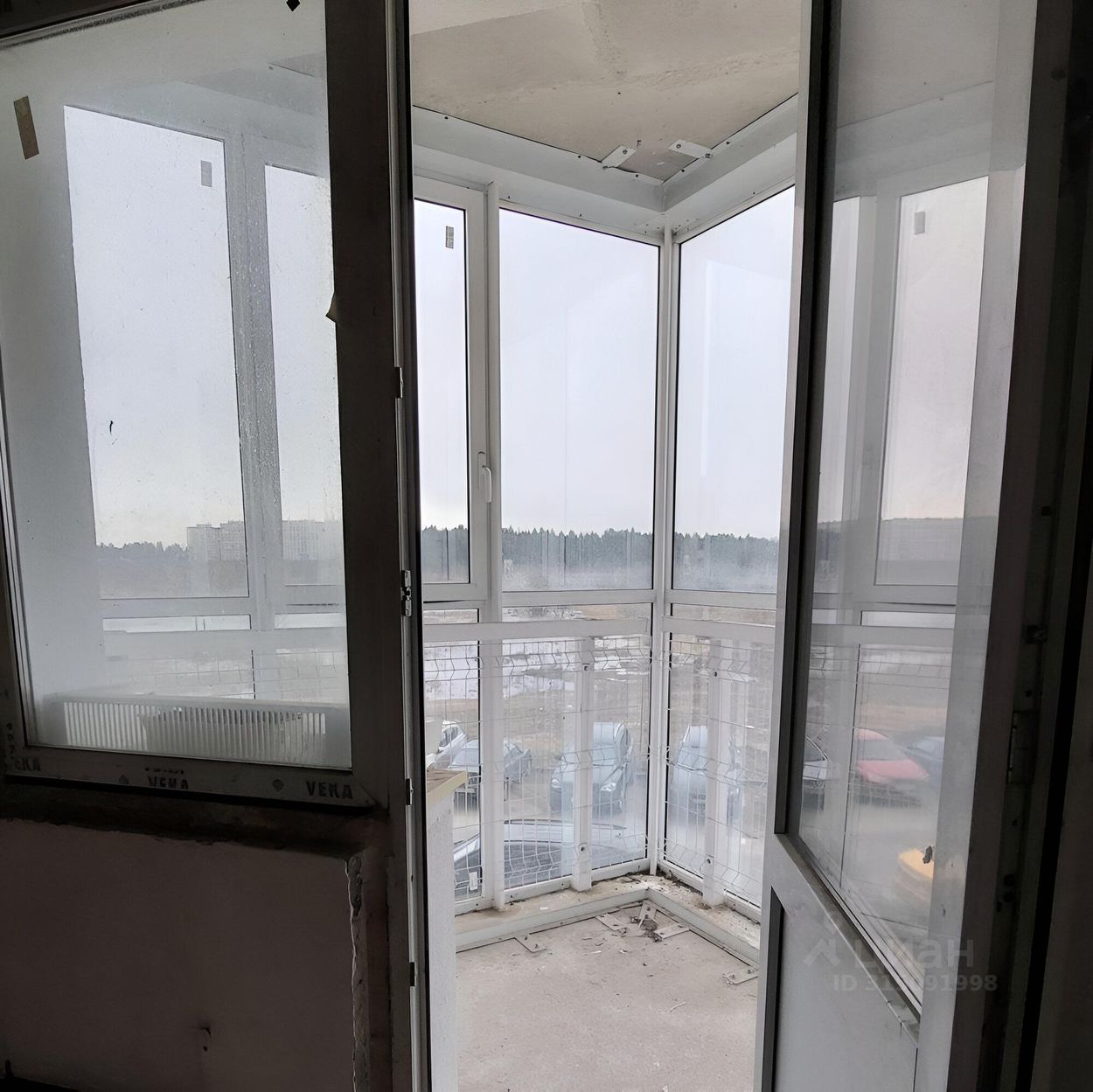 Продажа 3-комн квартиры на вторичном рынке Голубое пгт, проезд Сургутский, 1к1