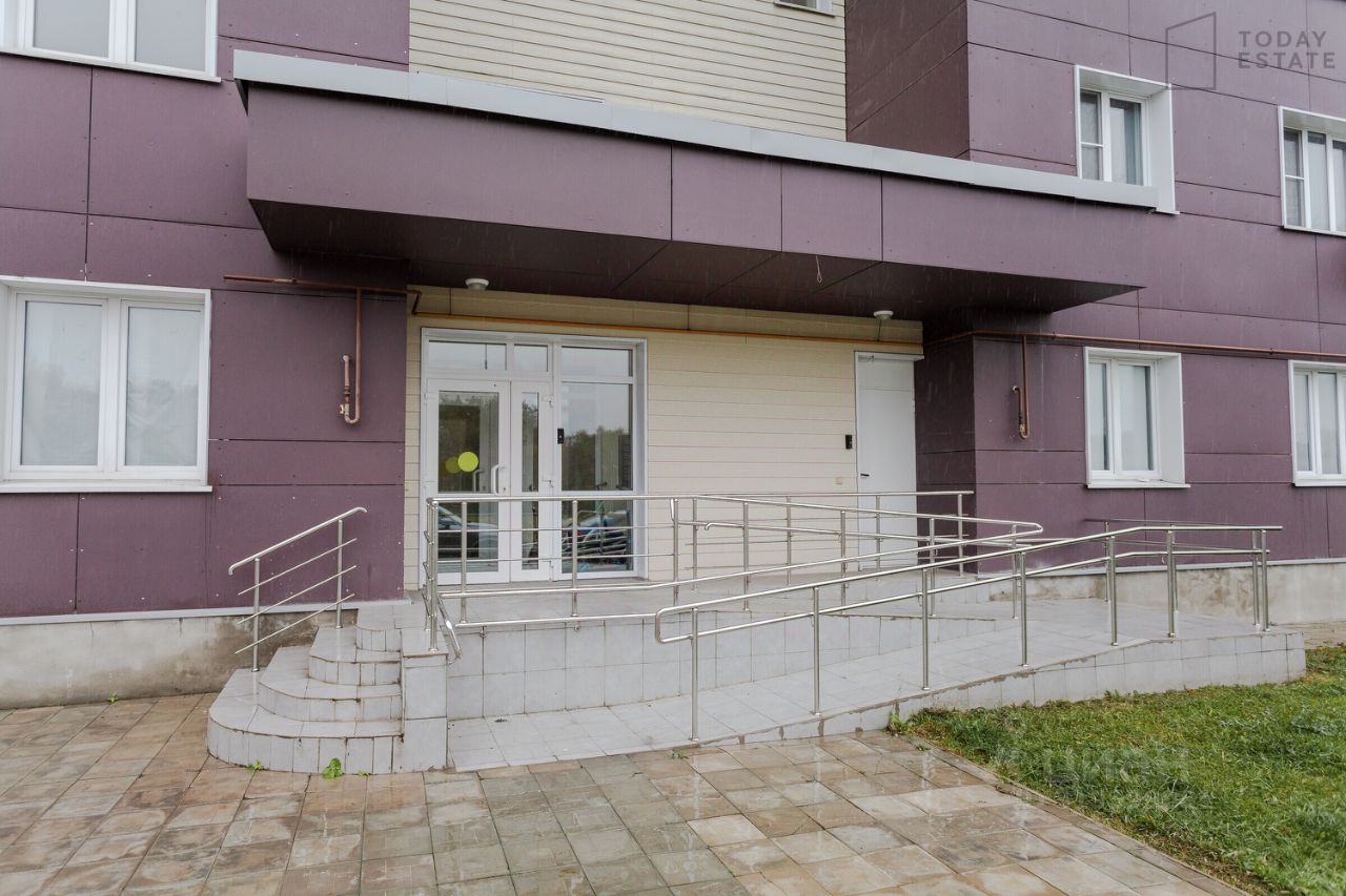 Продажа 4-комн квартиры на вторичном рынке д. Болтино, улица Баздырева, 2