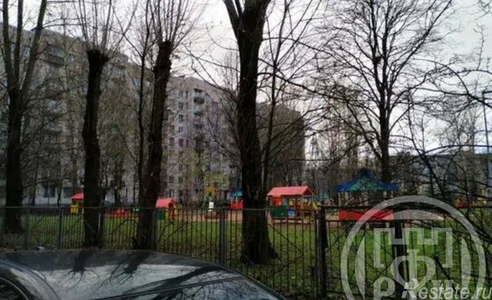 Продажа 2-комн квартиры на вторичном рынке Пулковская ул,  д. 19